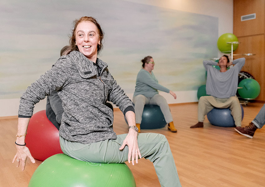 Bewegungstherapie Gymnastikball